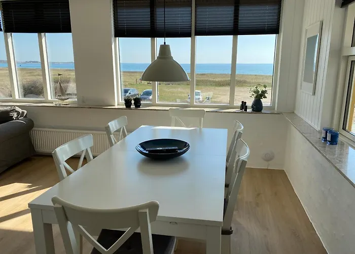 Aa Apartment *